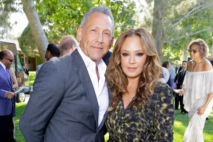Leah Remini and Angelo Pagán Finalize Divorce After Two Months of Negotiations